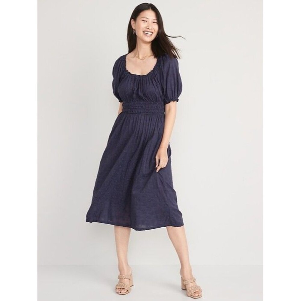 Old Navy midi dress waist-defined‎ peasant embroidered Size XL navy puff sleeves